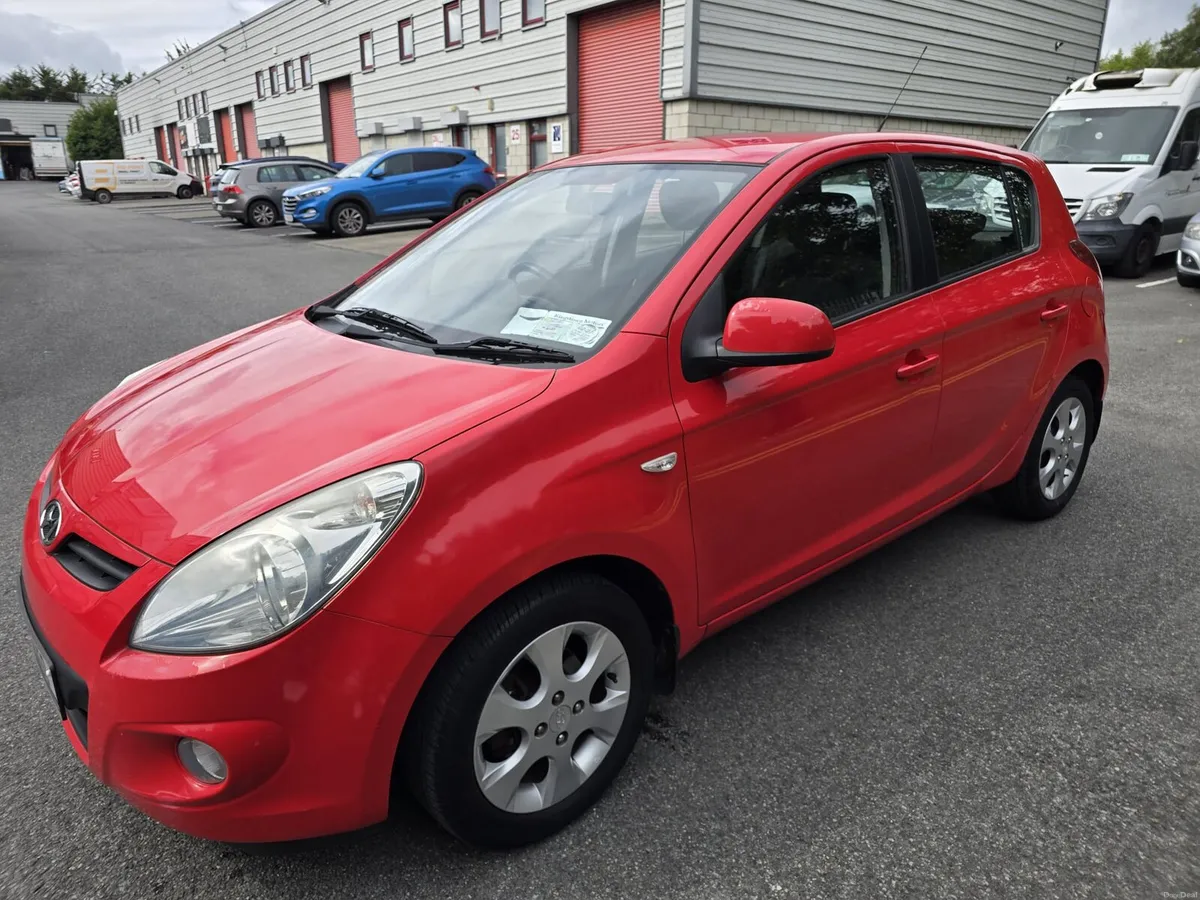 Hyundai i20 1.2 De Lux - Image 1