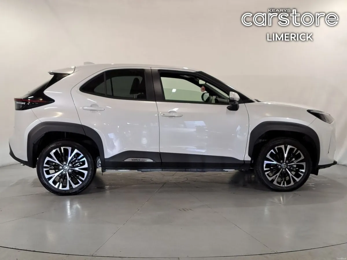 Toyota Yaris Cross 1.5 - Image 2