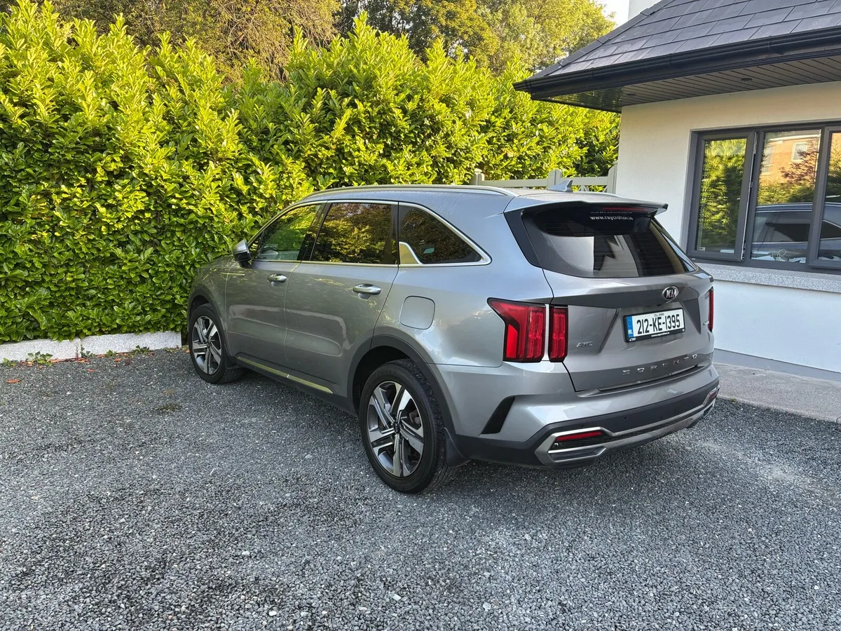 Kia Sorrento - Image 4