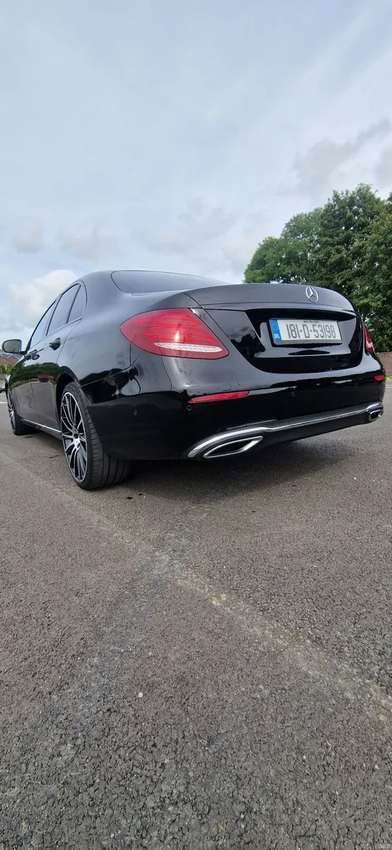 Mercedes-Benz E-Class 2018 - Image 5