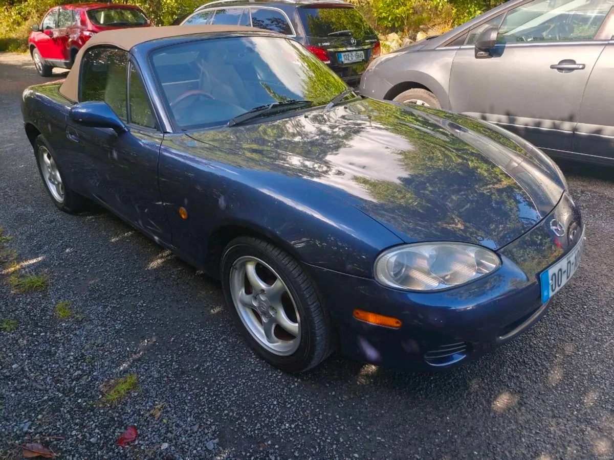 53k Miles NCT 02/27 00 Mazda MX5 1.8 Special Ed. - Image 4