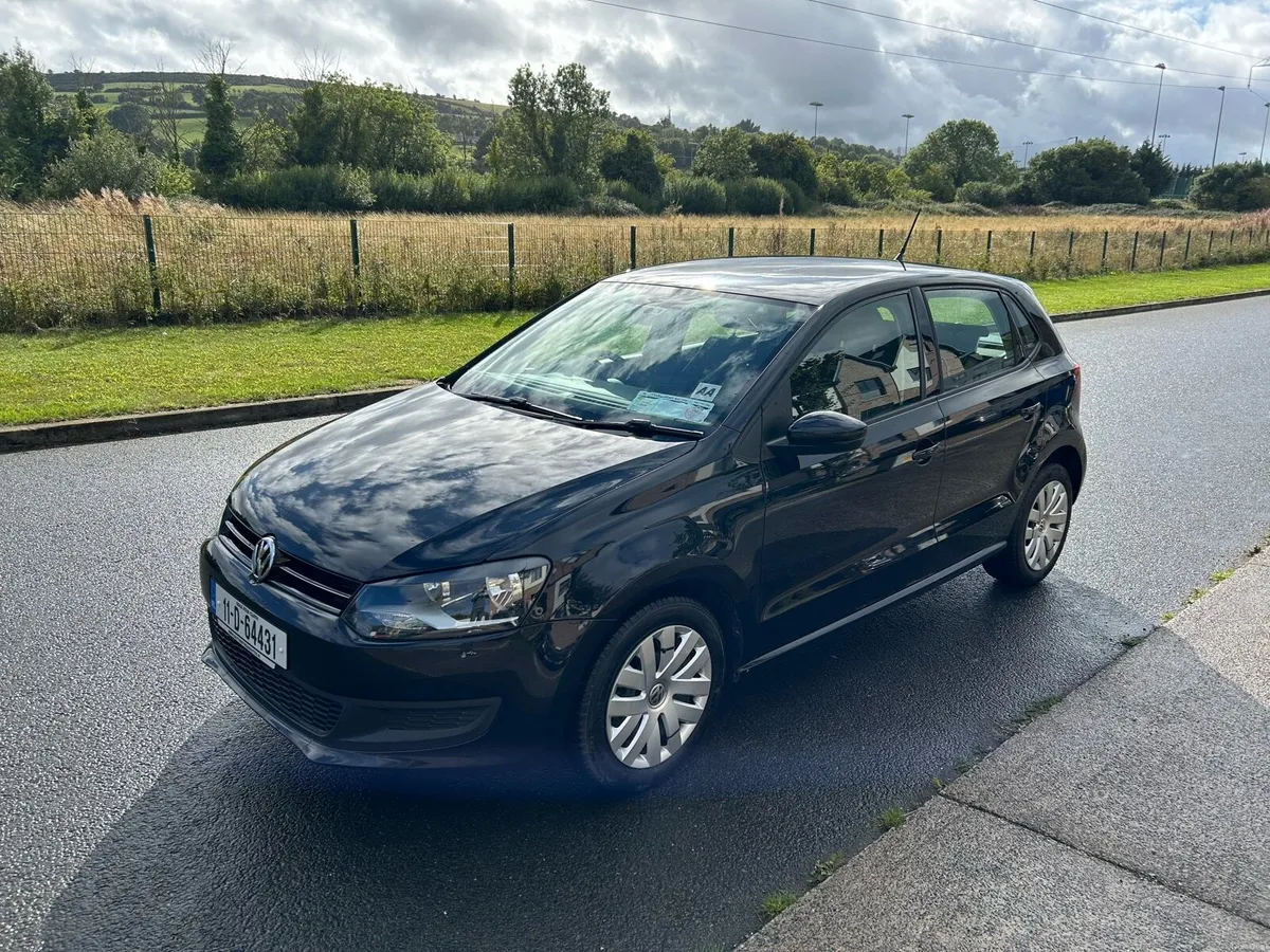 11 VOLKSWAGEN POLO 1.2 HIGHLINE  €6,950 LOW KMS - Image 3