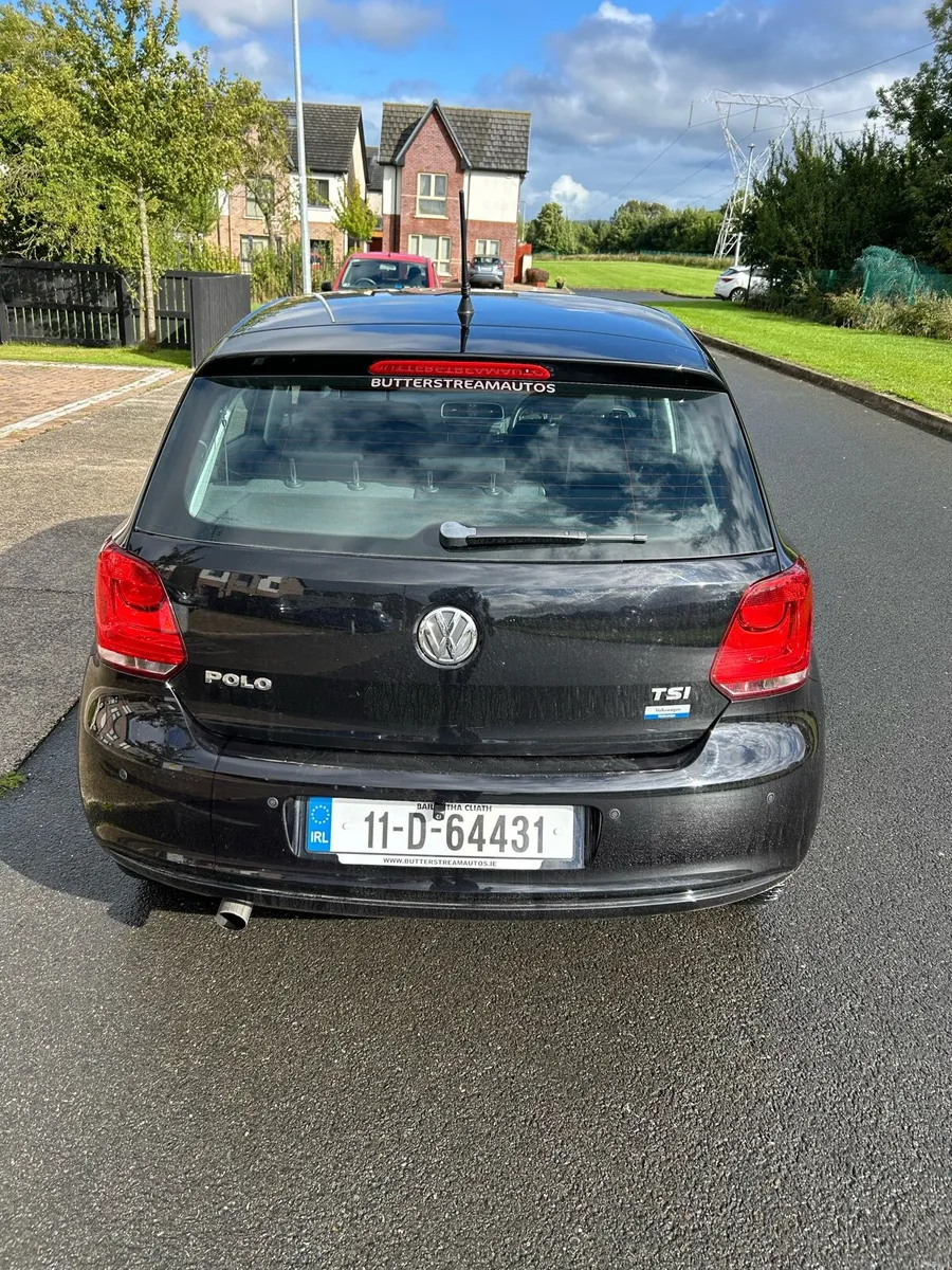 11 VOLKSWAGEN POLO 1.2 HIGHLINE  €6,950 LOW KMS - Image 5
