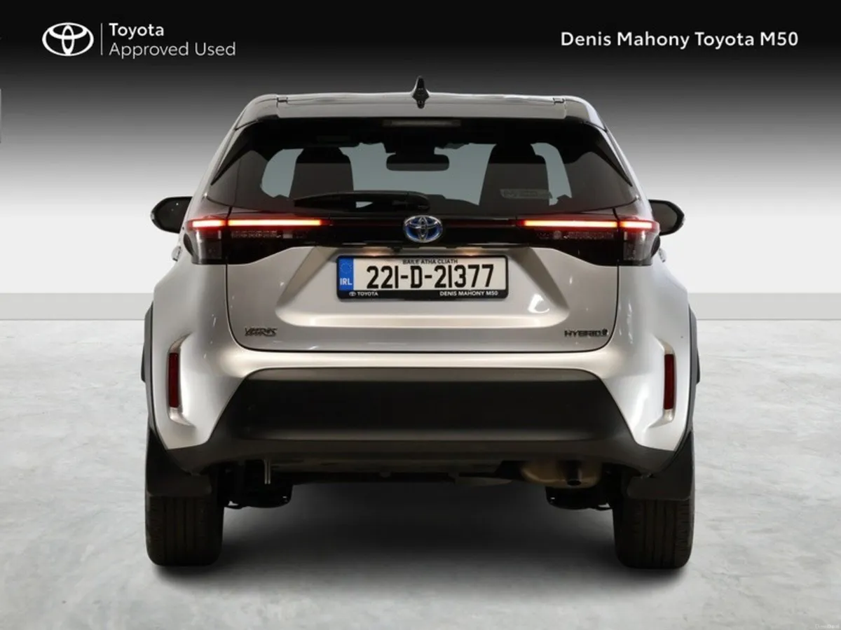 Toyota Yaris Cross Luna Sport Hybrid - Image 4