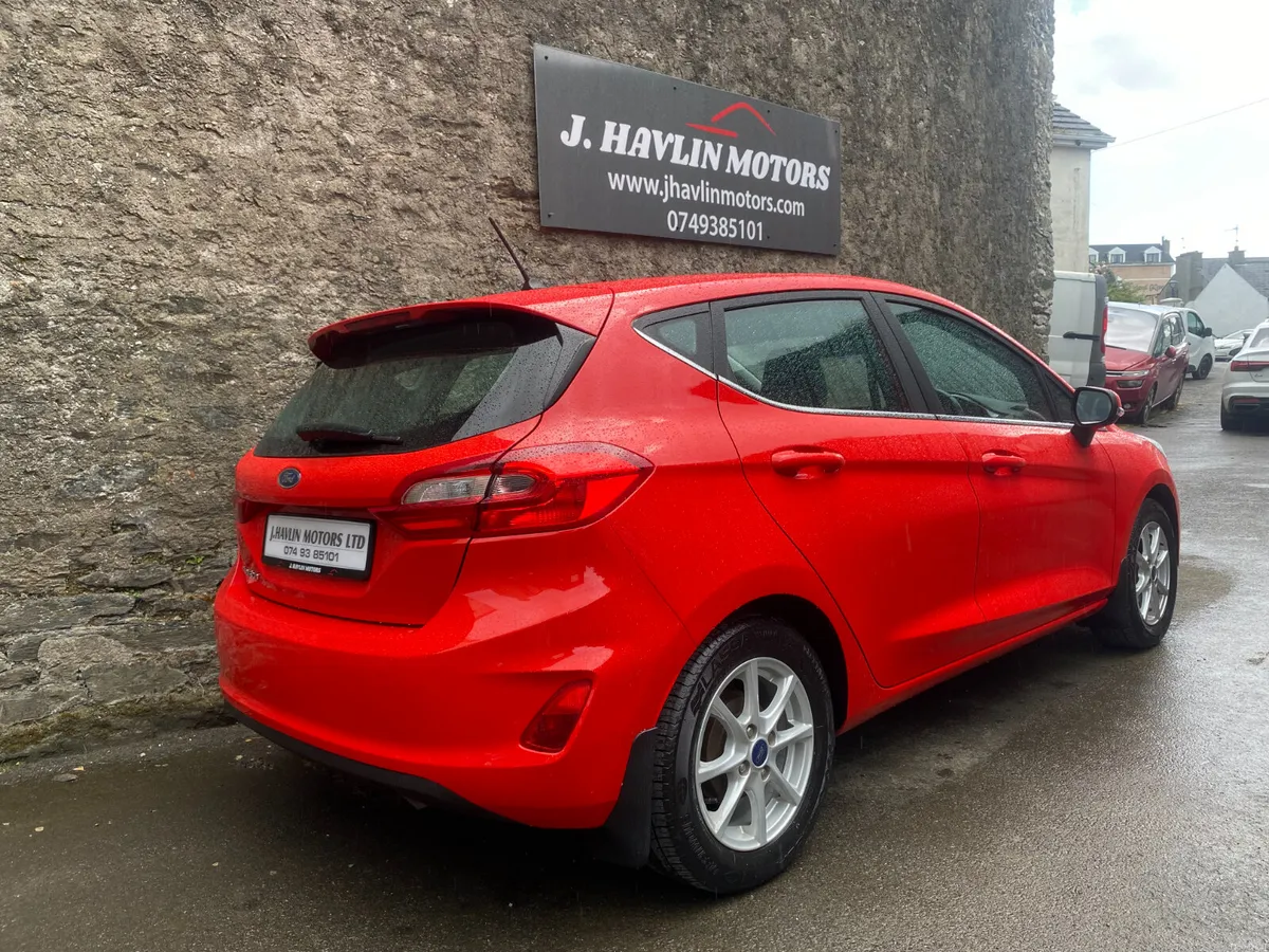 Jan 2019 Ford Fiesta 1.1 Zetec 85 - Image 4