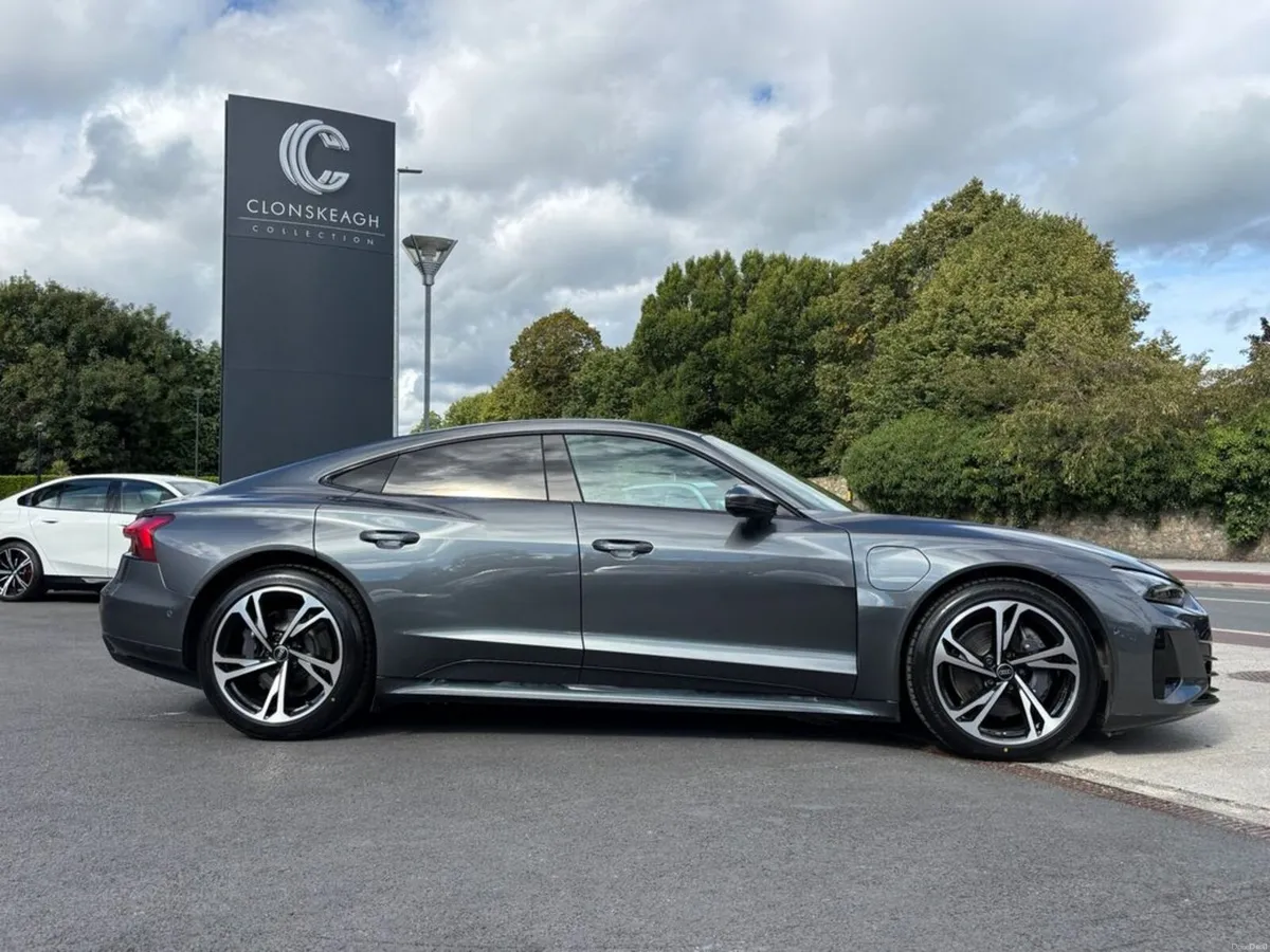 Audi e-tron GT QUATTRO, BANG AND OLUFSEN SOUND, PA - Image 2