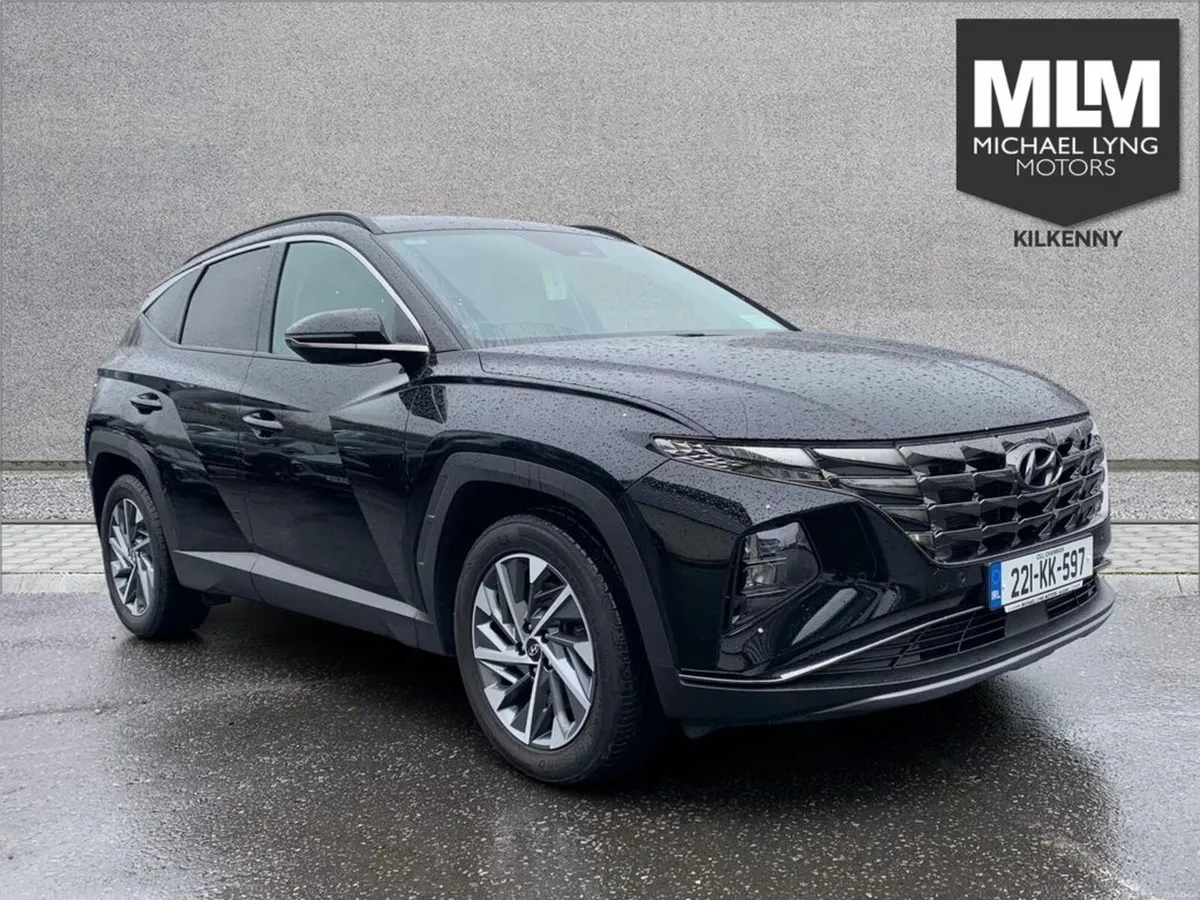 Hyundai Tucson ix35 Executive Plus Diesel 5DR - Image 1