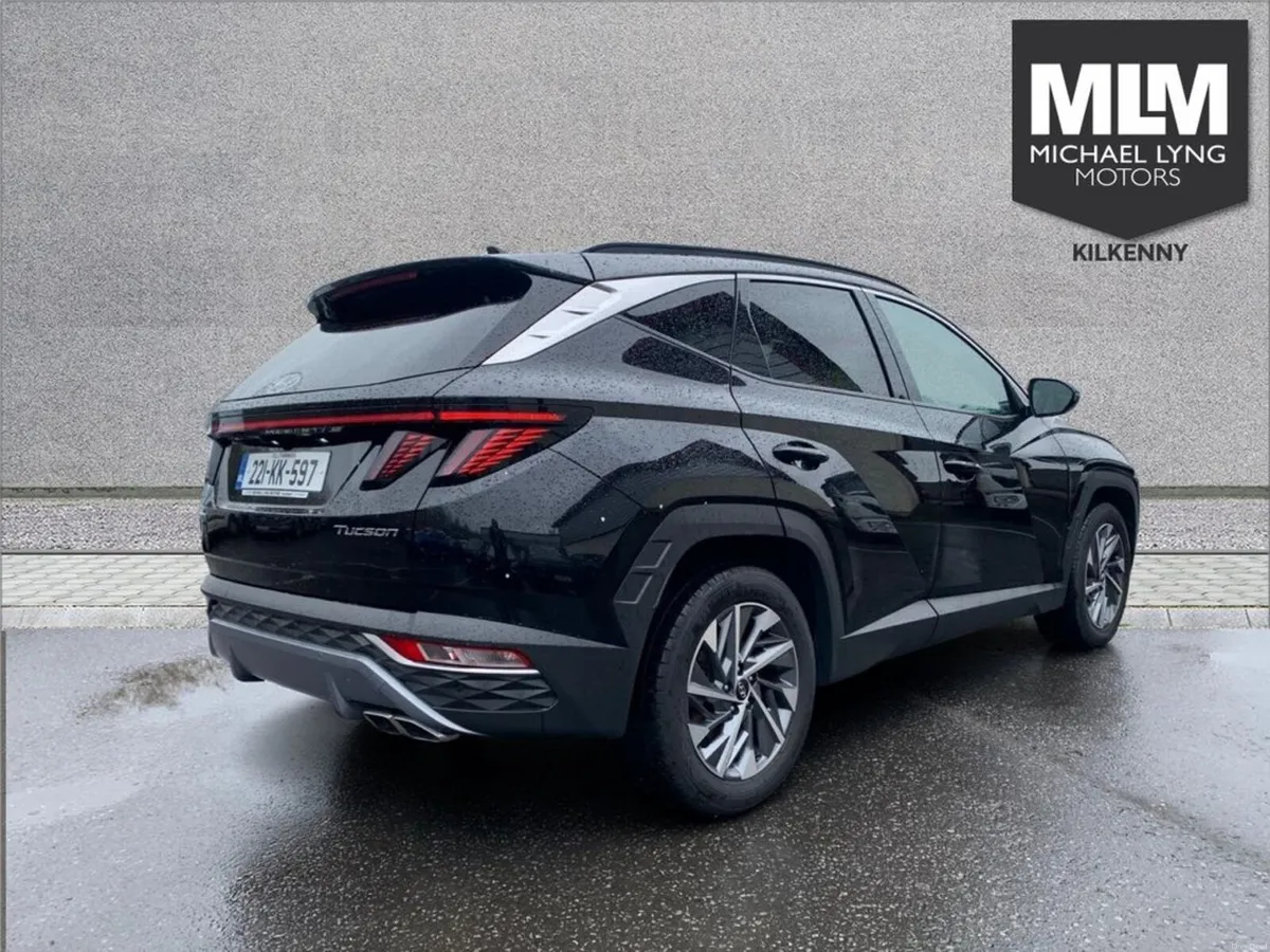 Hyundai Tucson ix35 Executive Plus Diesel 5DR - Image 6