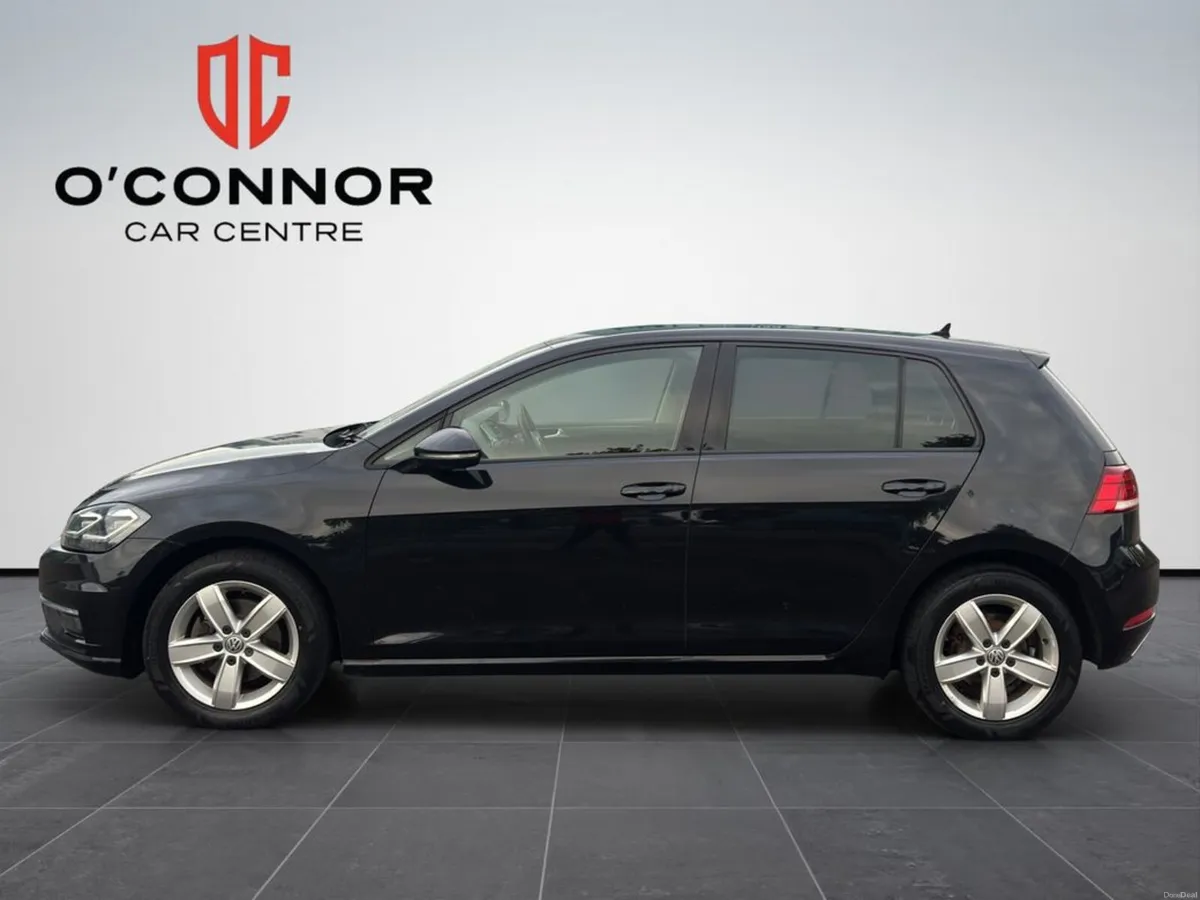 Volkswagen Golf Black, automatic and a Golf — some - Image 3