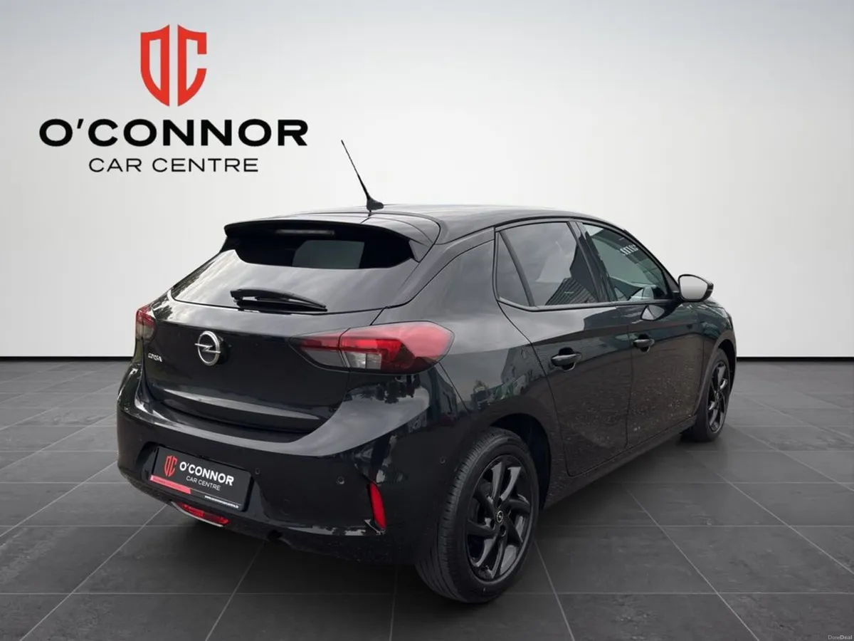 Opel Corsa Black, sharp and easy on fuel — the Cor - Image 6