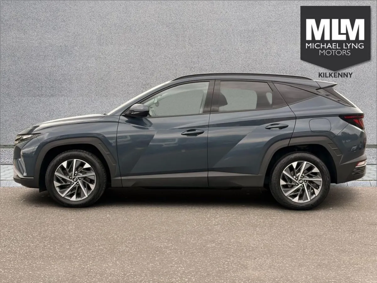 Hyundai Tucson ix35 Executive 2WD 5DR - Image 5