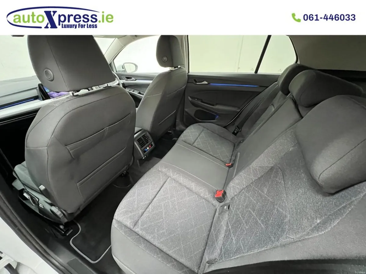 Volkswagen Golf TDI ACTIVE, Ultra Low mileage, Rev - Image 4