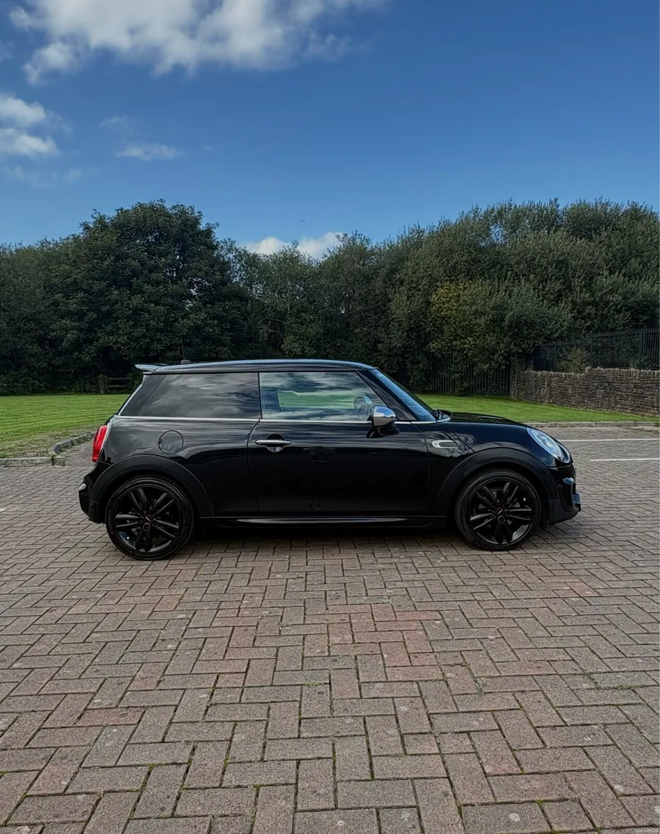 Mini Cooper - Image 4