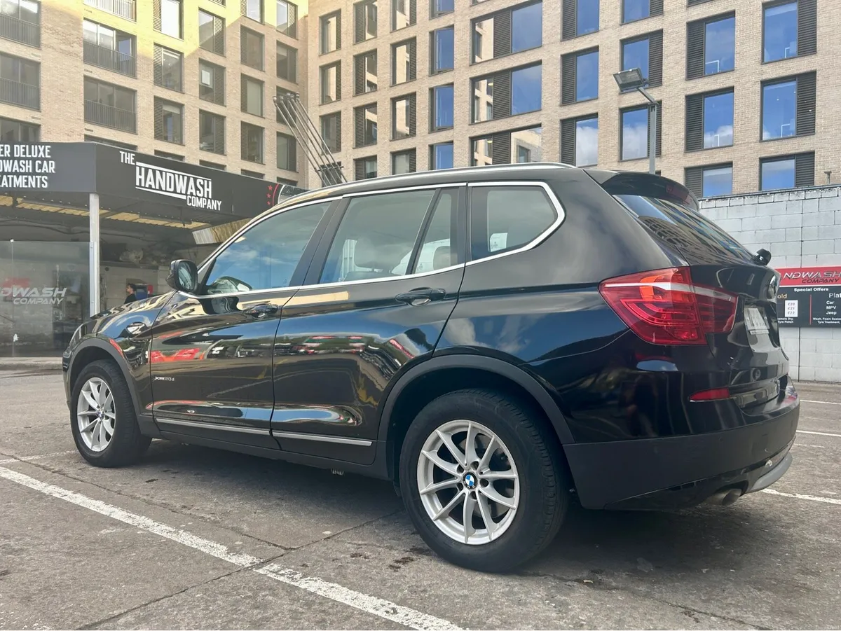BMW X3 - Image 2
