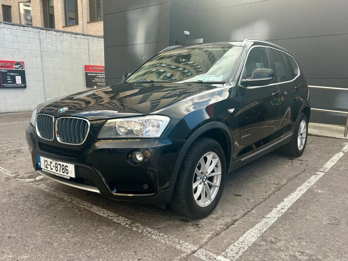 BMW X3 - Image 1