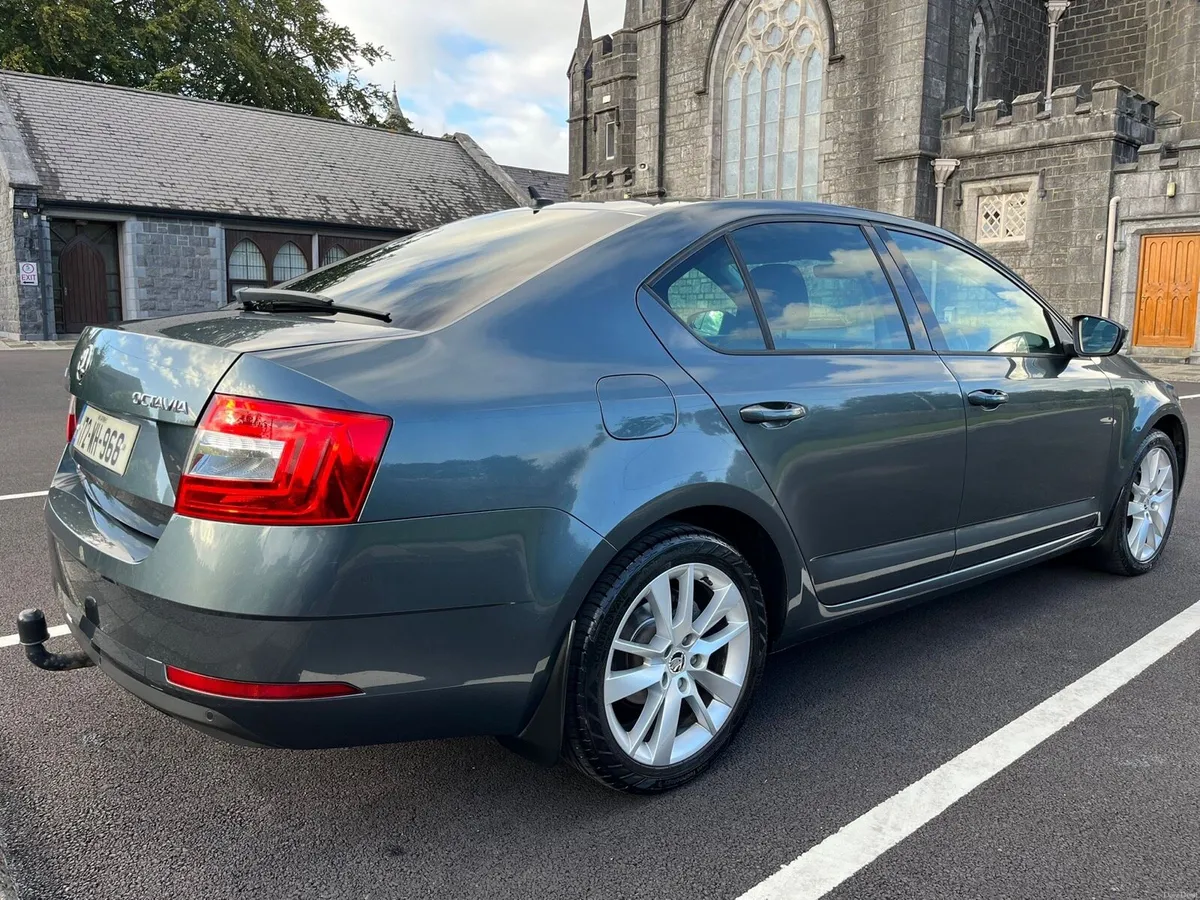 2017 SKODA OCTAVIA 1.6 TDI NCT + TAX - Image 4