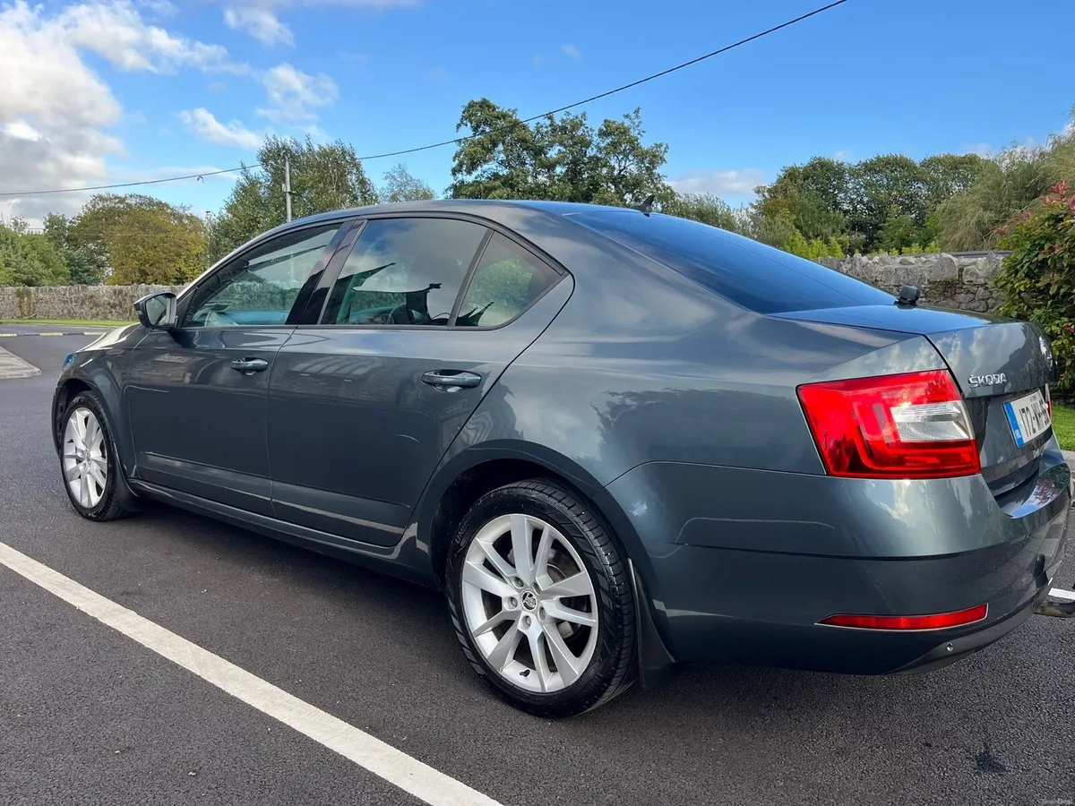2017 SKODA OCTAVIA 1.6 TDI NCT + TAX - Image 6