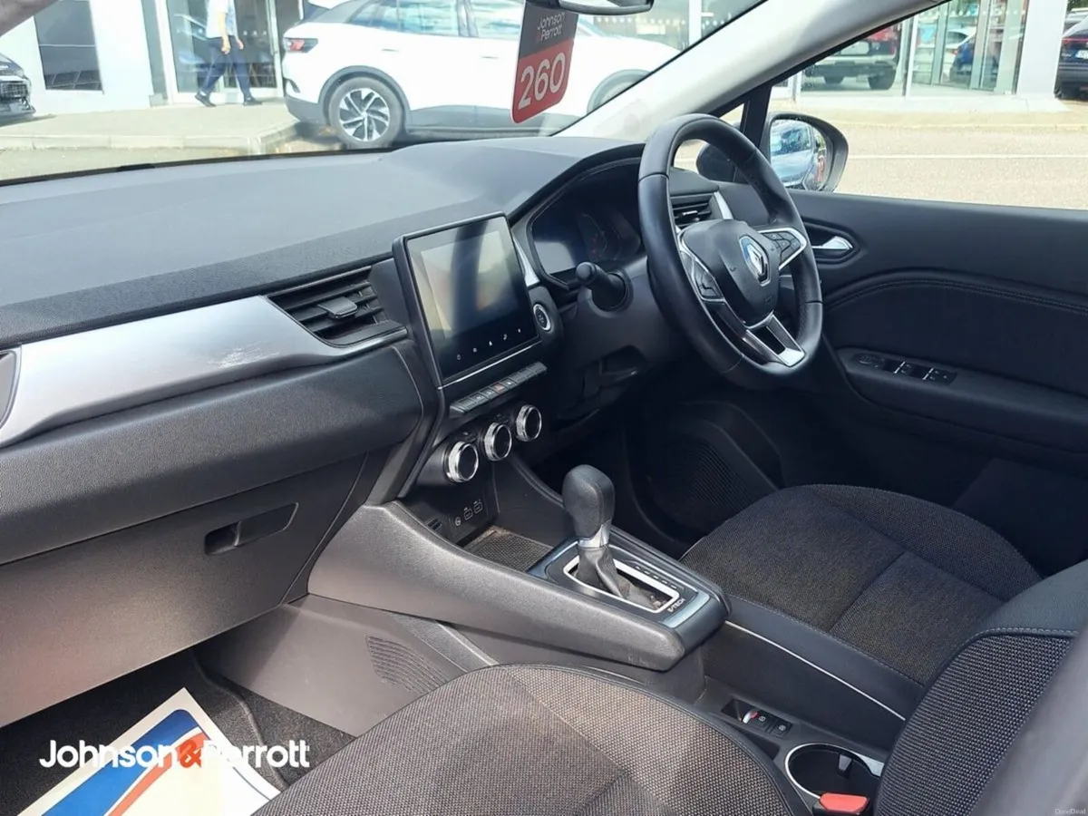 Renault Captur E-TECH Hybrid 145 Auto Techno - Image 3