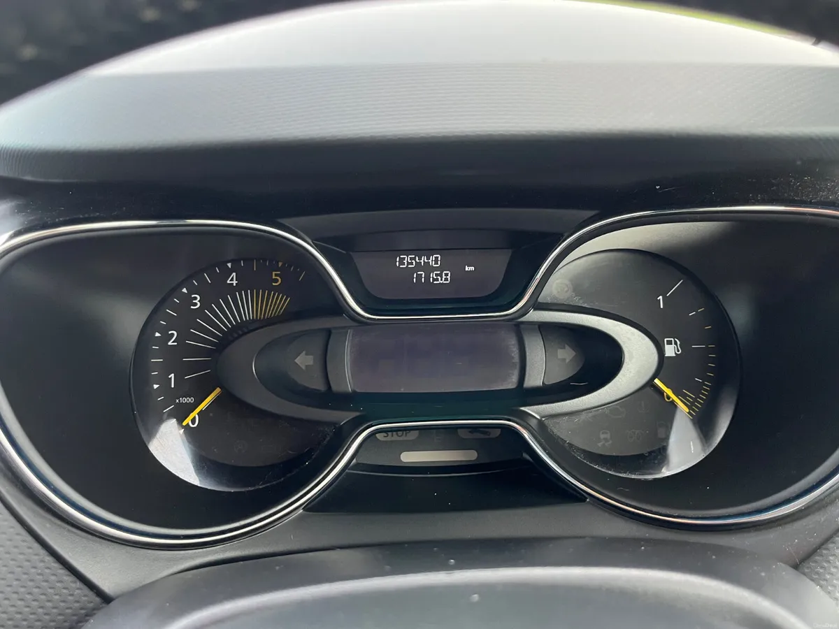 Renault Captur 2015 - Image 5