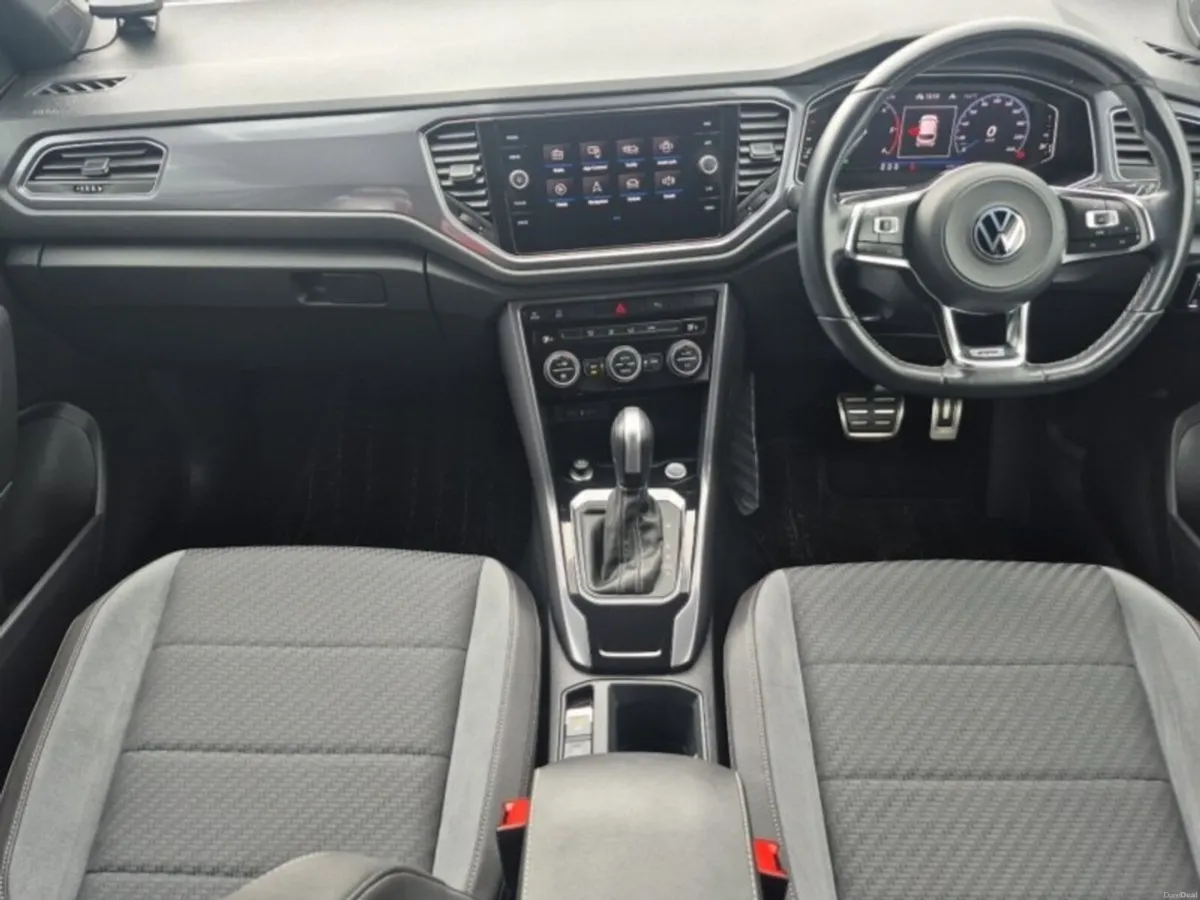 Volkswagen T-Roc ** R LINE ** AUTOMATIC ** HUGE SP - Image 2