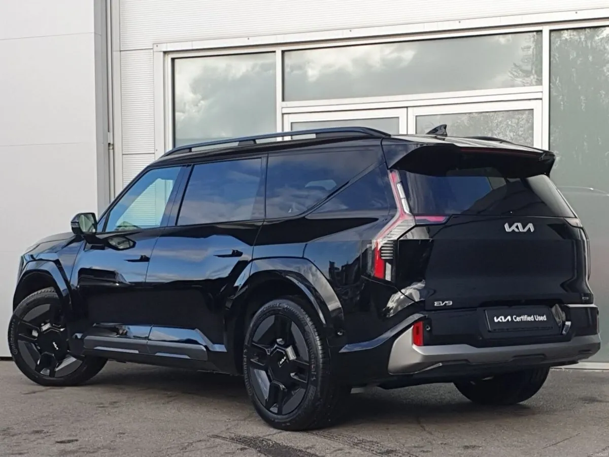 Kia EV9 GT-Line AWD 7-seat - Image 2