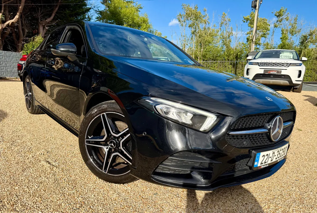 2022 Mercedes-Benz A250e AMG Premium - Image 2