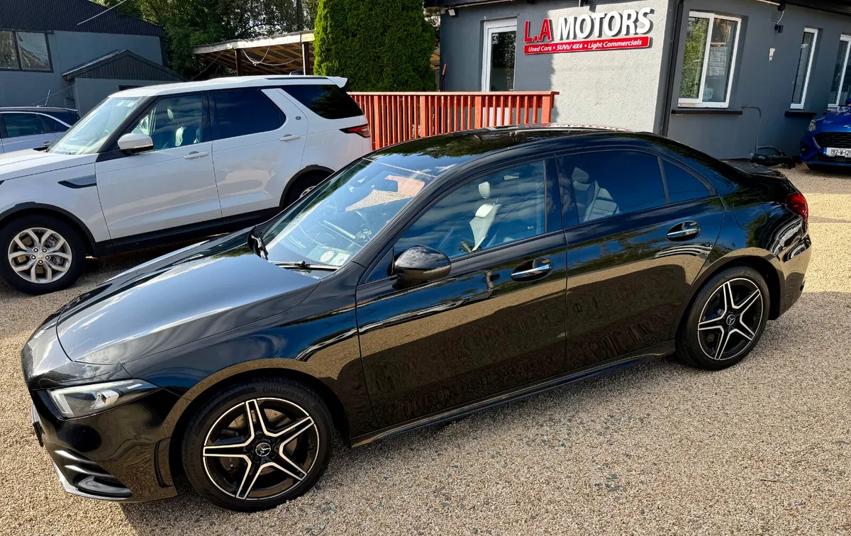 2022 Mercedes-Benz A250e AMG Premium - Image 6