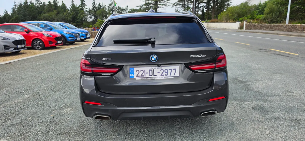 BMW 5-Series M SPORT Plug in hybrid 2022 - Image 5