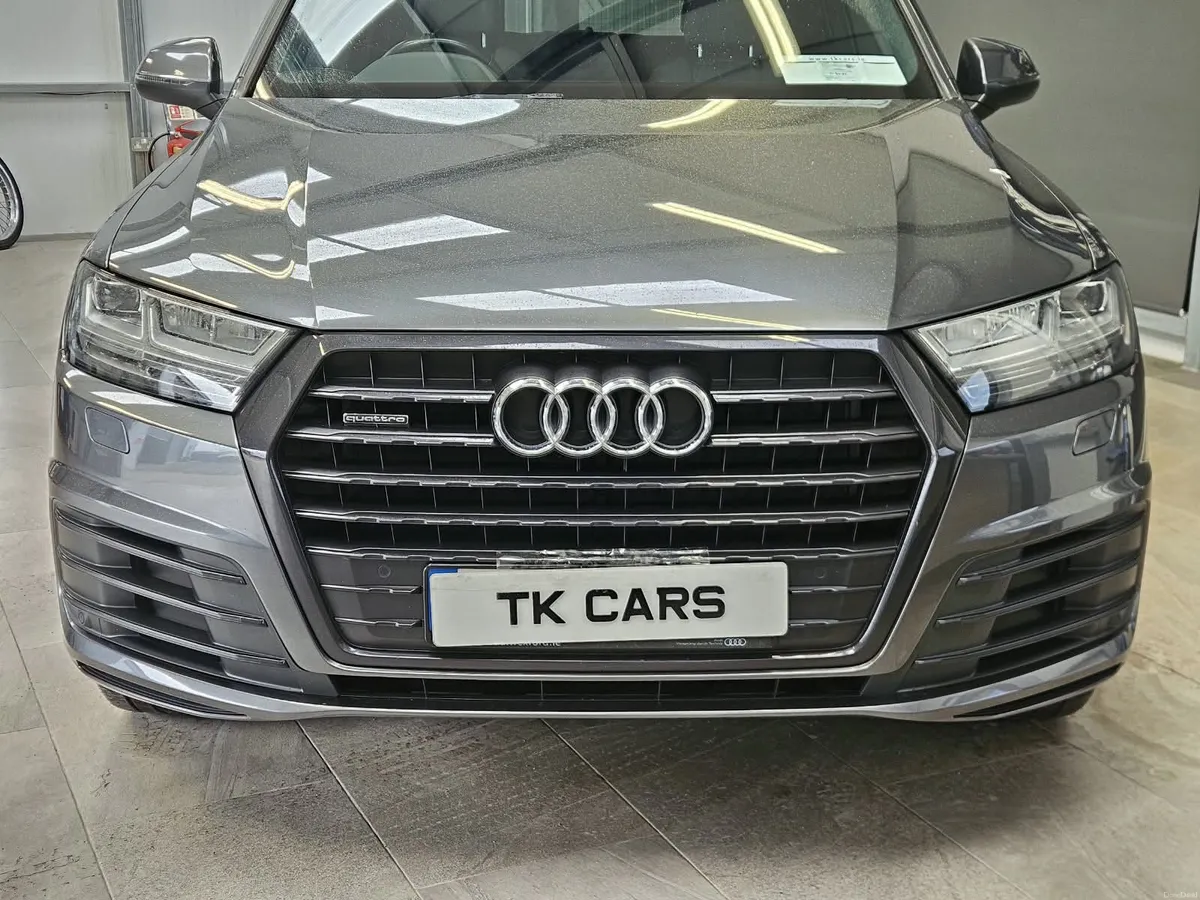 17 AUDI Q7 S-LINE W/ BLACK EDITION STYLING - Image 4