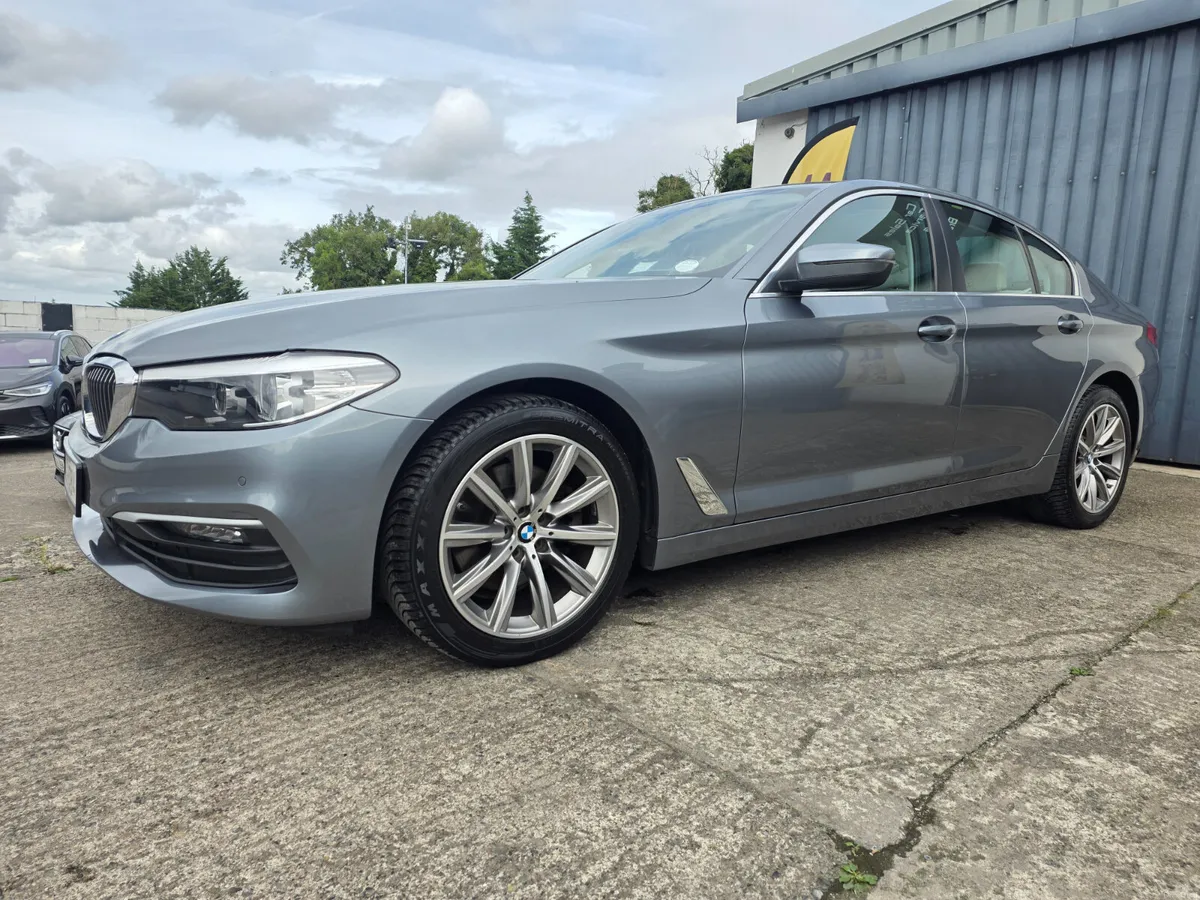 2019 BMW 520D * SE MODEL - Image 3