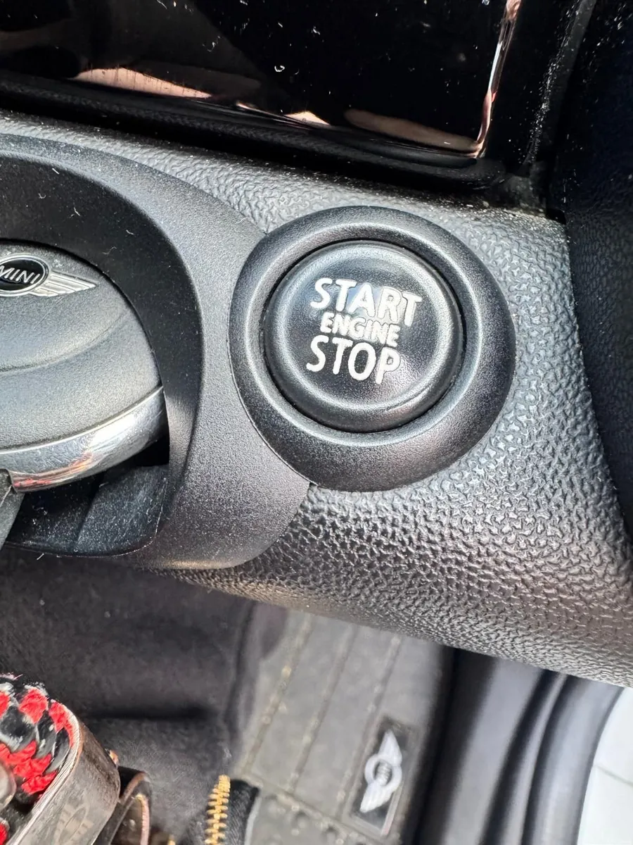 Mini Cooper Coupe 2011 - Image 6