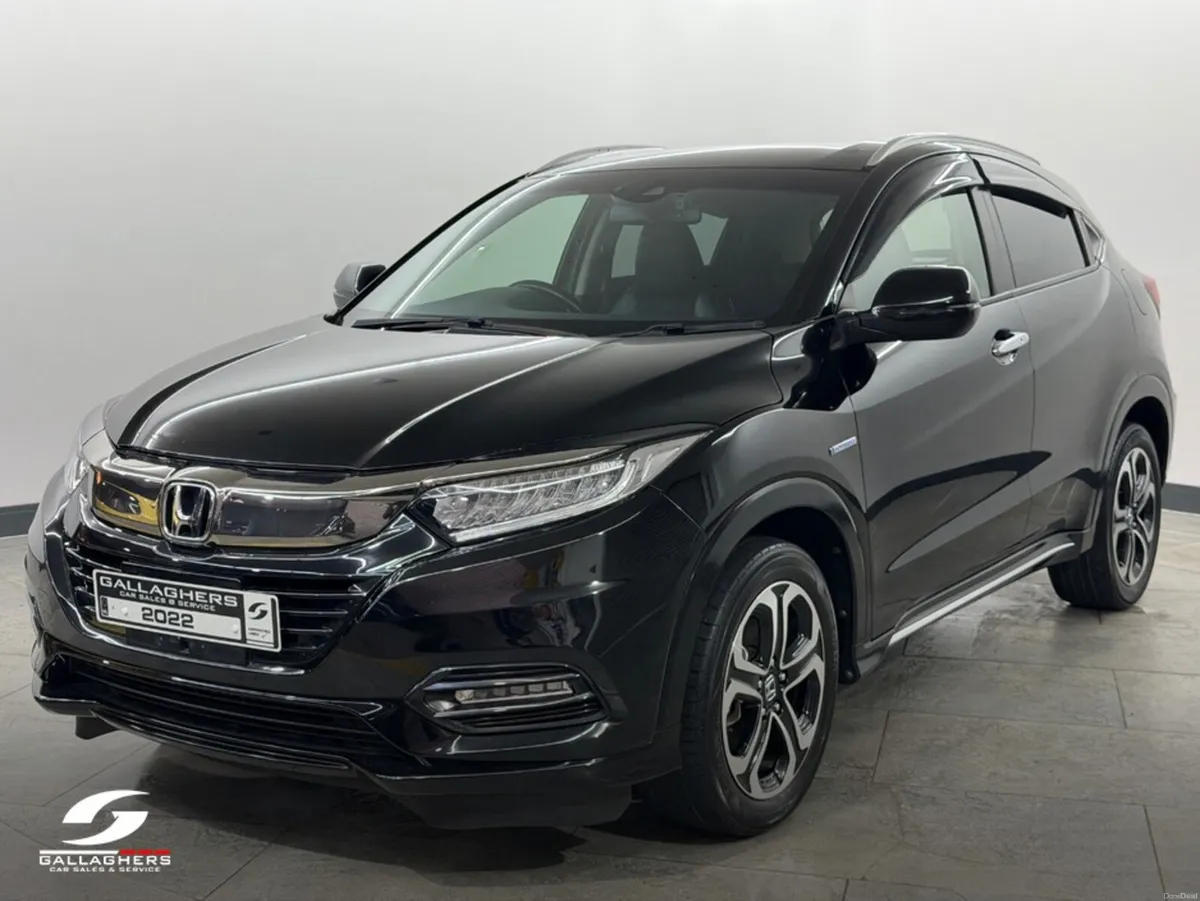 Honda Vezel Z 1.5 PETROL HYBRID AUTOMATIC HALF LEA - Image 2