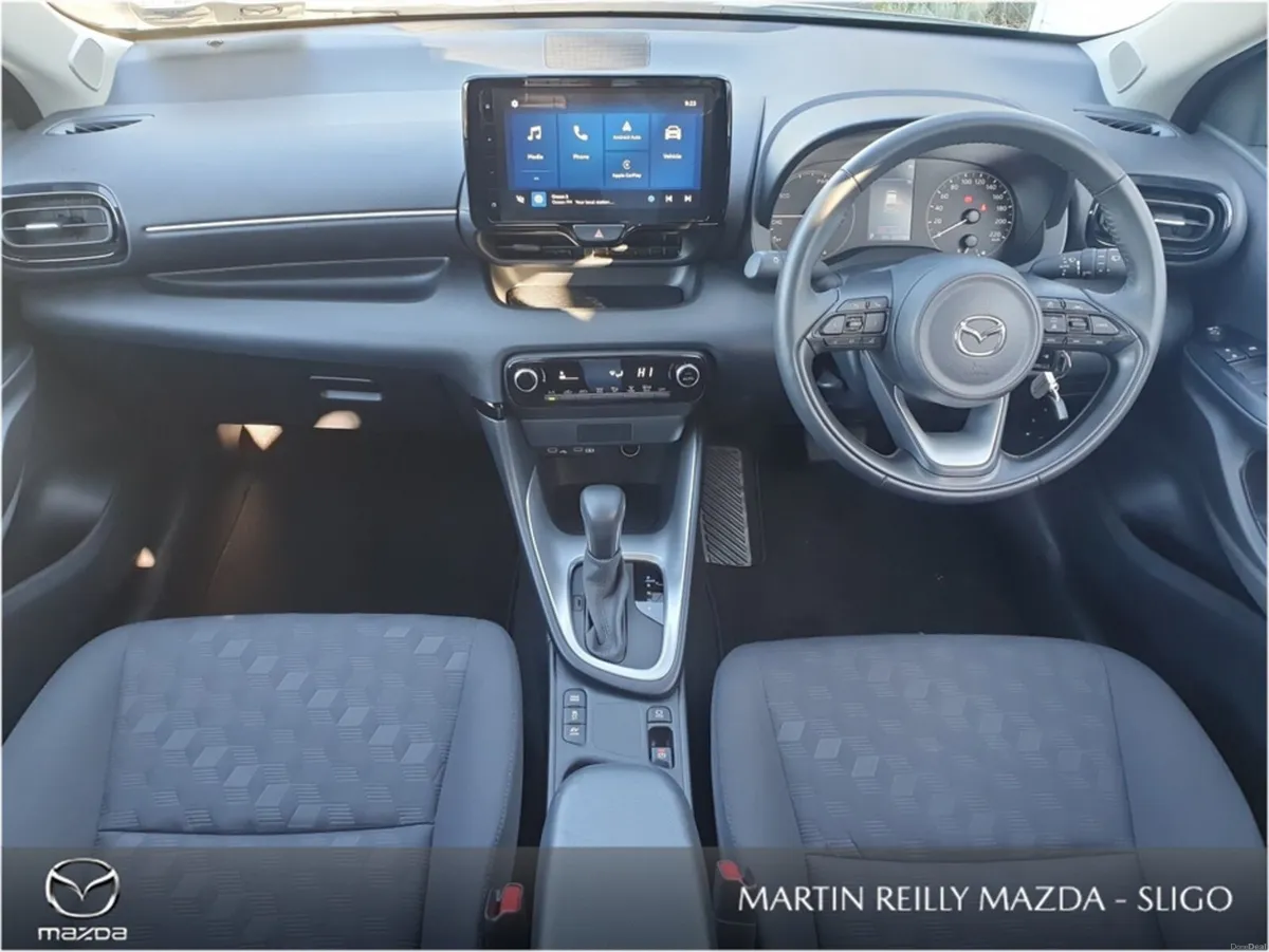 Toyota Yaris Mazda 2 1.5 Centre-Line Hybrid - Image 2