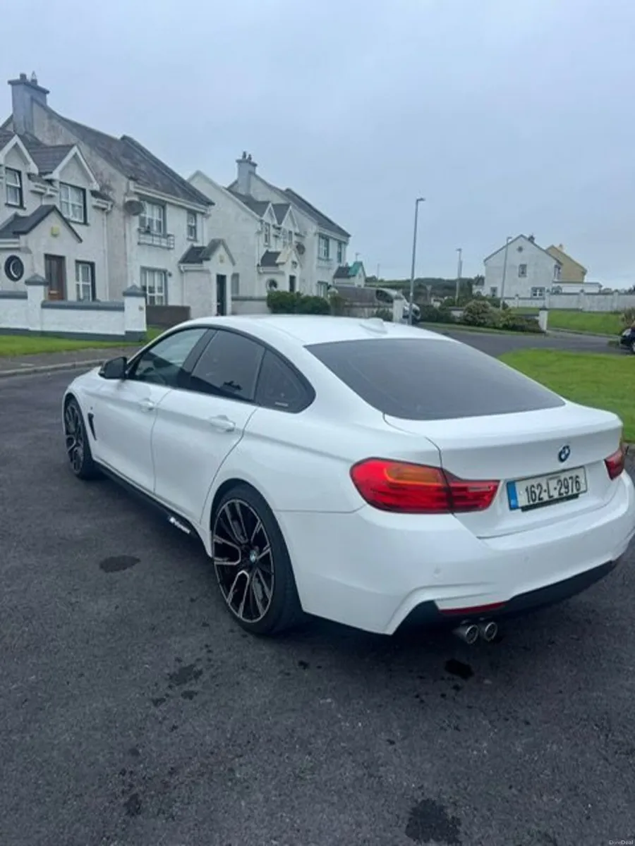 BMW 4-Series 2016 - Image 2