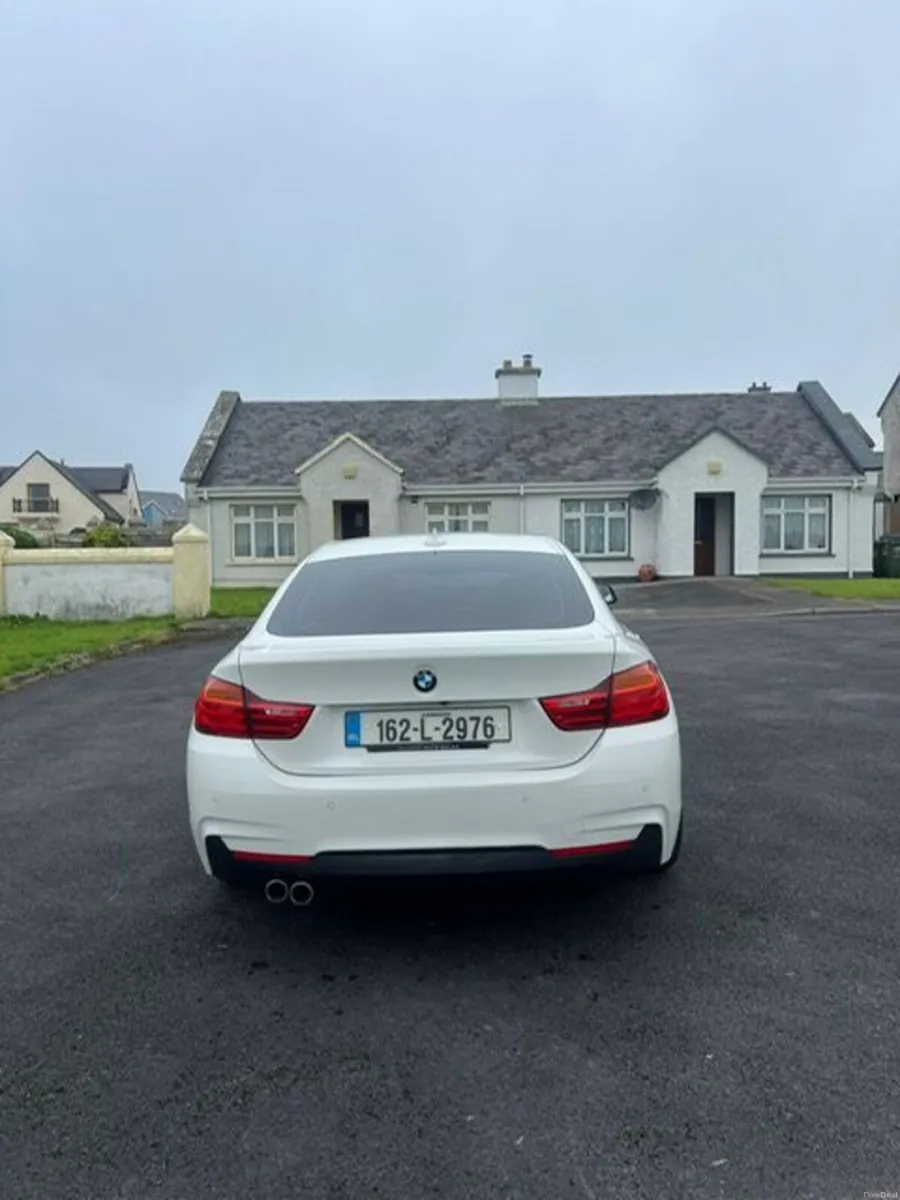 BMW 4-Series 2016 - Image 4