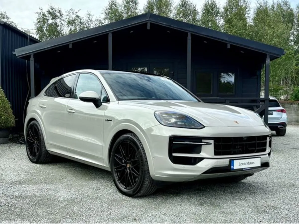 Porsche Cayenne COUPE E-HYBRID - Image 1