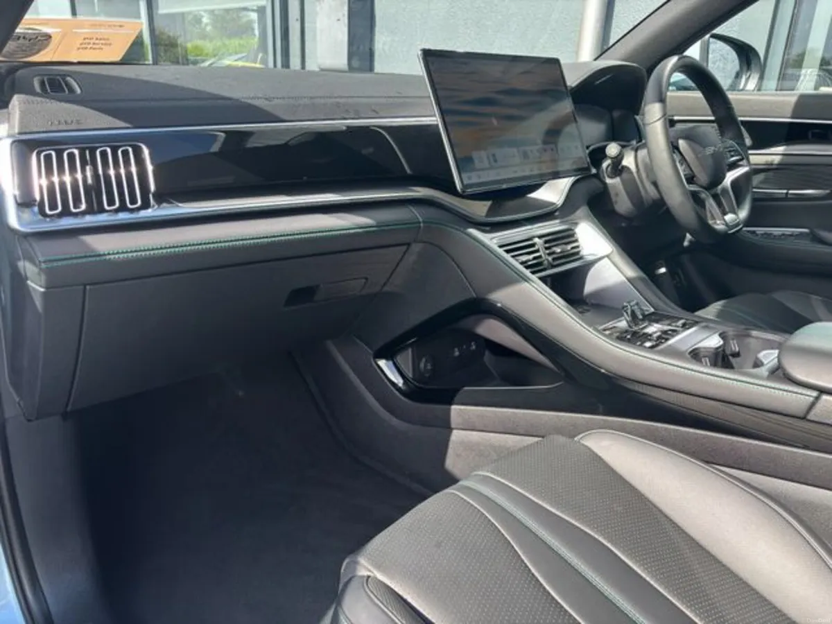 BYD SEAL U DM-i Comfort 26.6kWh **125km EV Range** - Image 6