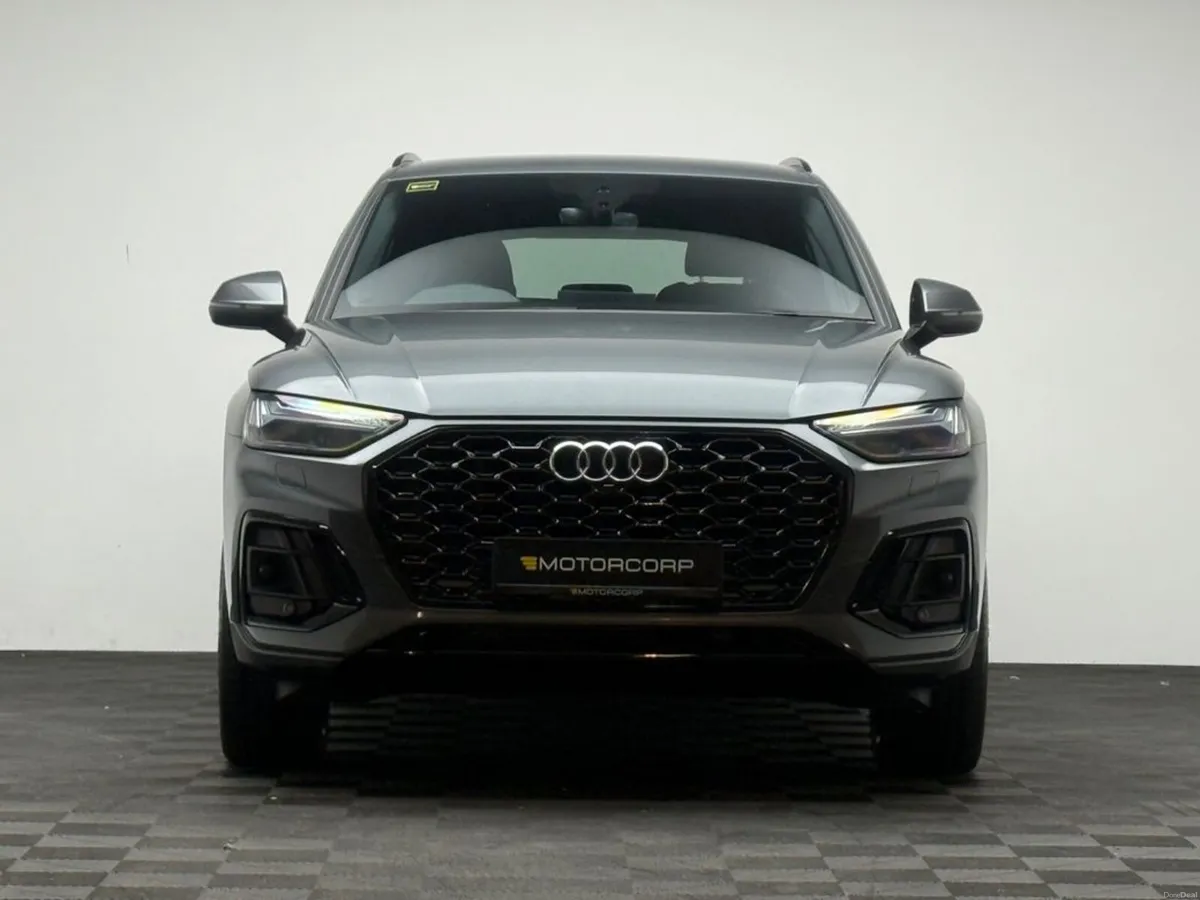 Audi Q5 S LINE SPORTBACK 50 TFSI E QUATTRO - Image 2