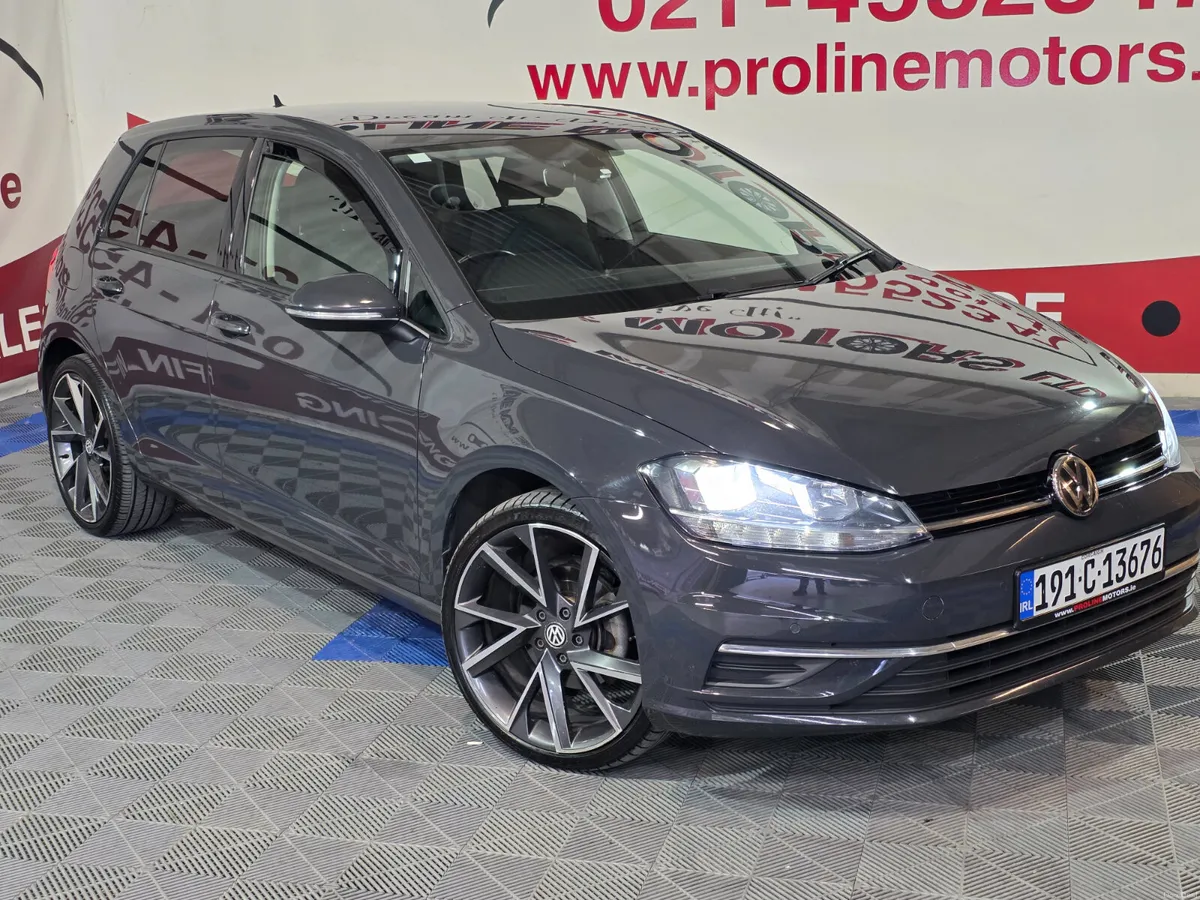 VW GOLF 1.6 TDI MK 7.5 NAV MANUAL - Image 1