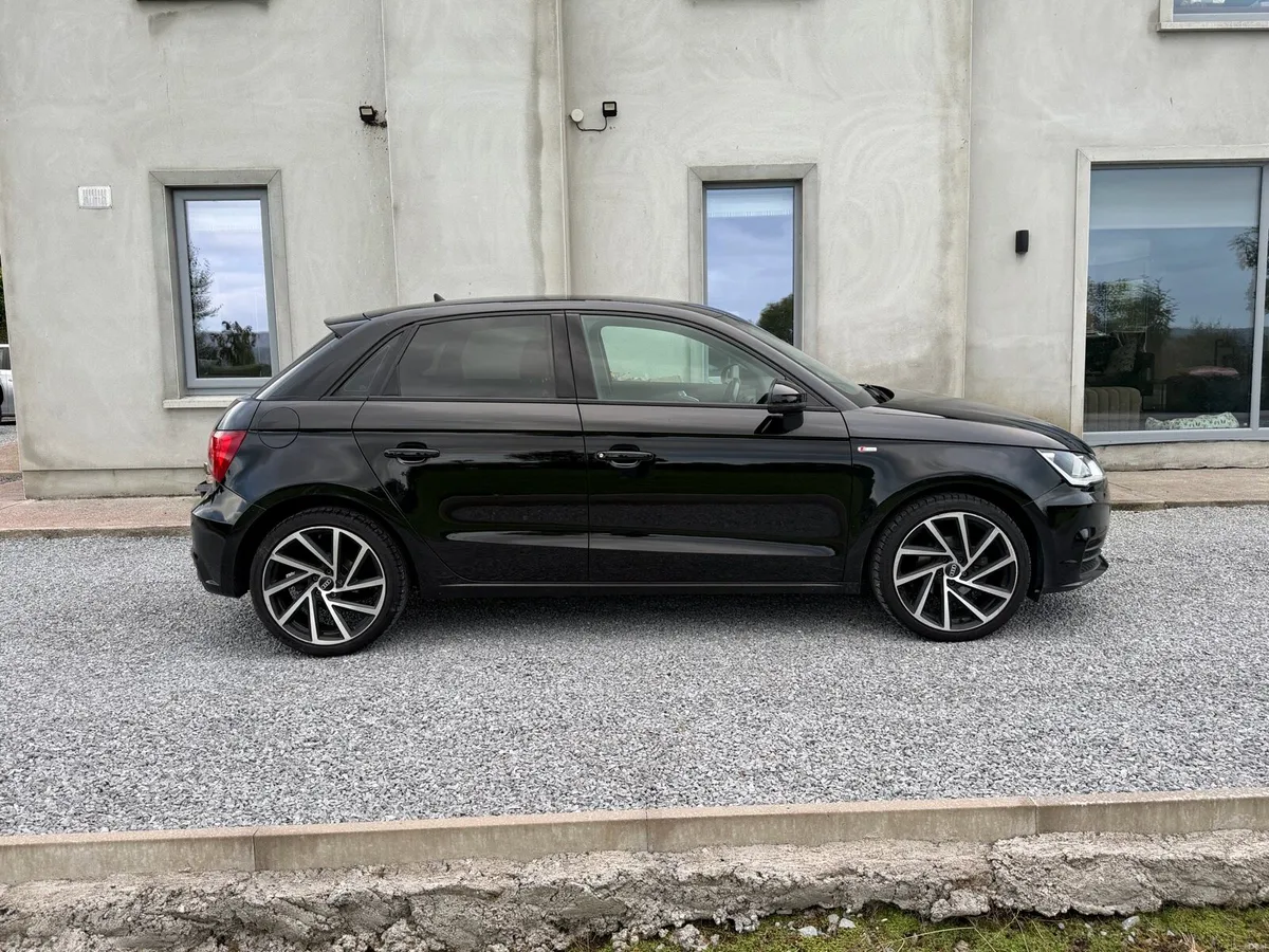 2017 Audi A1 Sportback 1.0 95bhp - Image 4