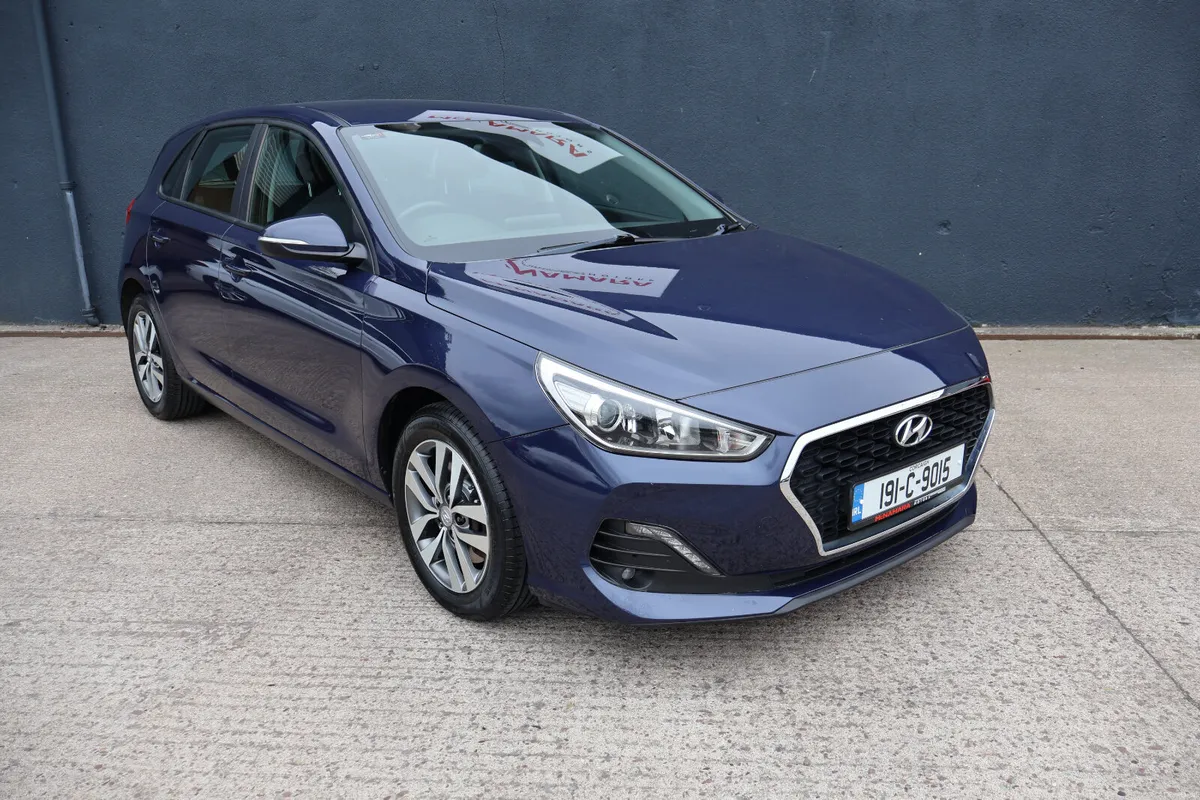 Hyundai i30 Deluxe 81000Km New Brakes Tyres & NCT! - Image 3