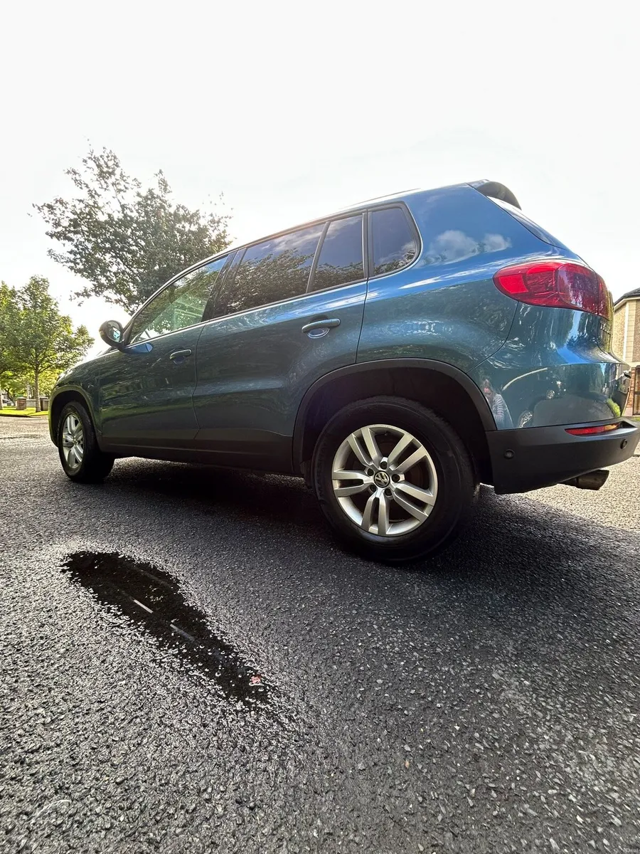 Volkswagen Tiguan 2015 - Image 3