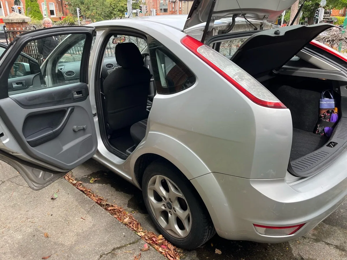 Ford Focus - Image 5