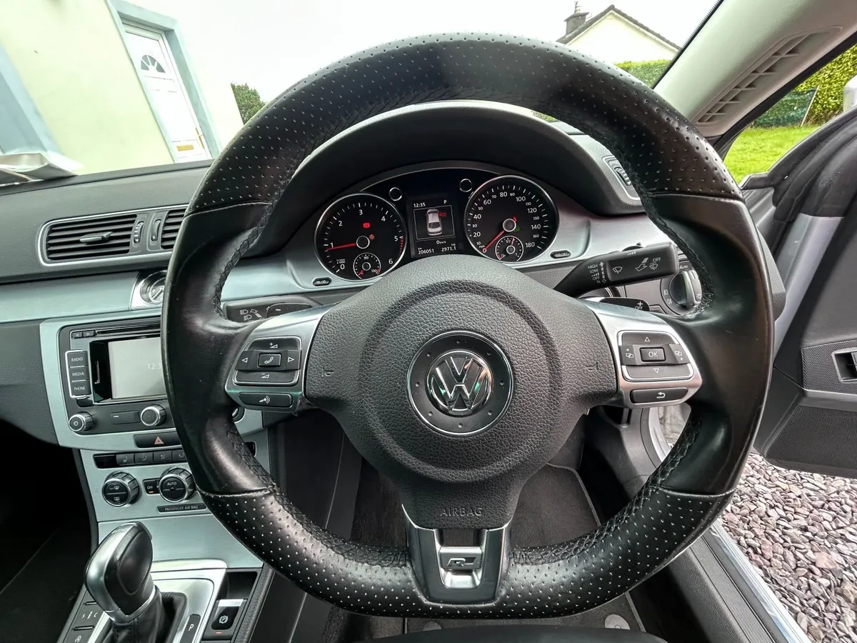 VW CC Saloon 2.0 TDI R-Line DSG Automatic - Image 4