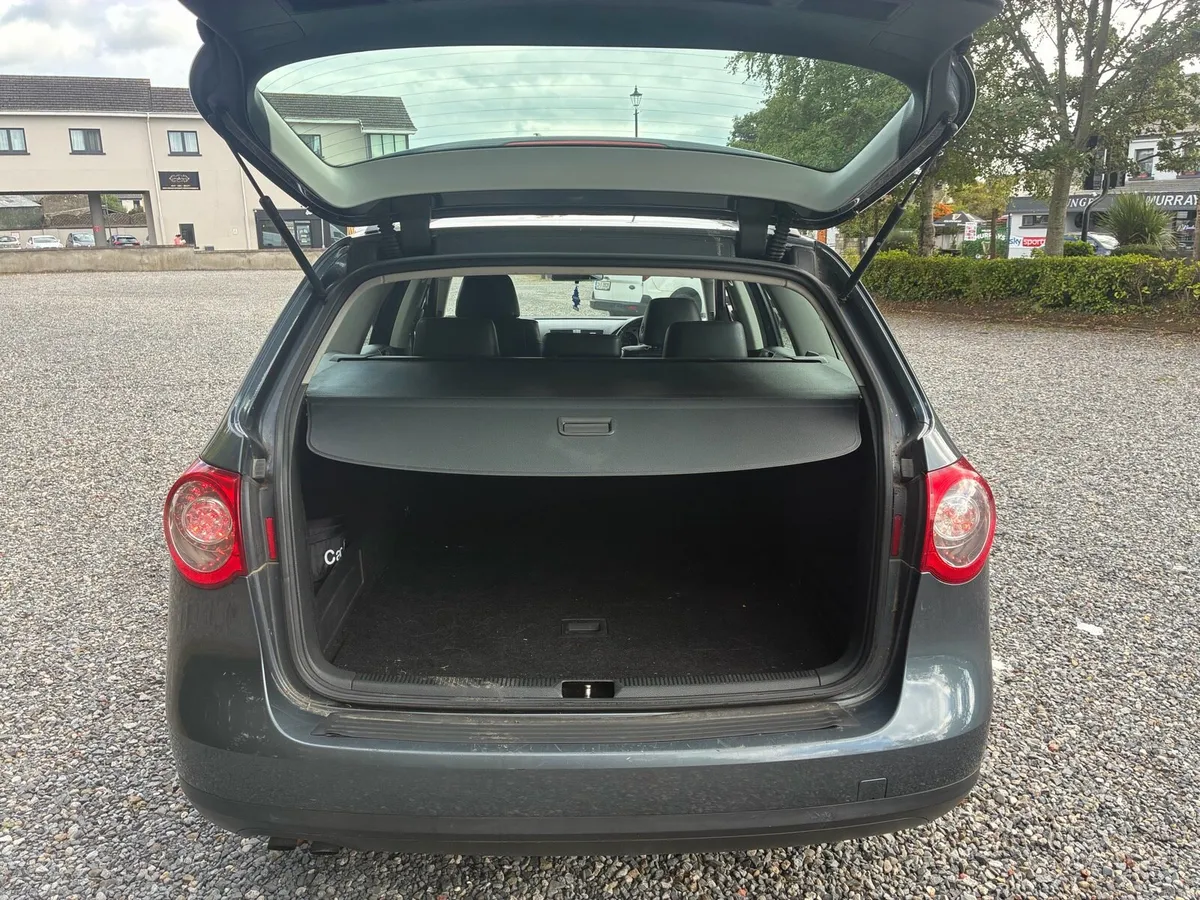 2009 VW Passat highline - Image 6