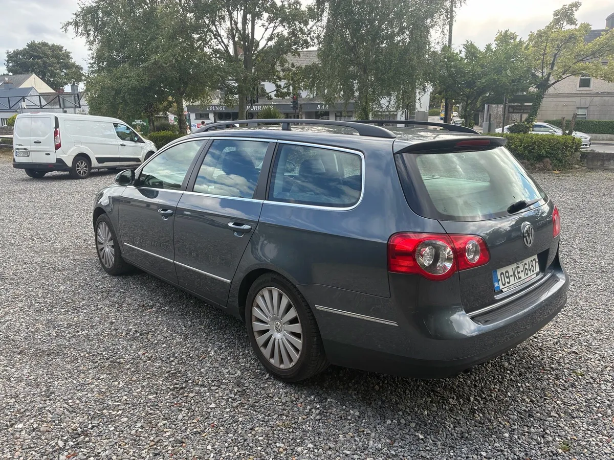 2009 VW Passat highline - Image 4