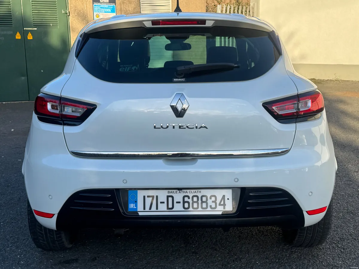 Renault Clio 1.2 Automatic 2017 - Image 6