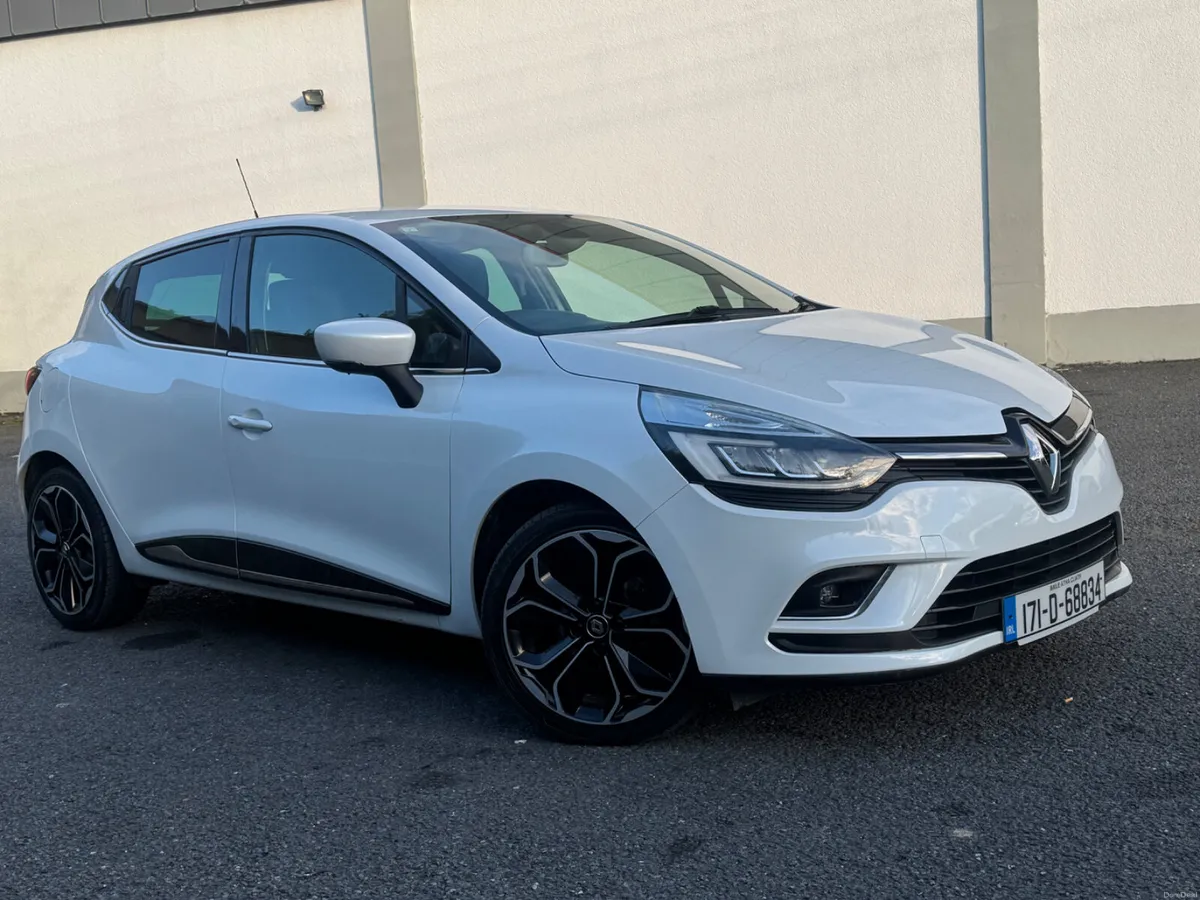 Renault Clio 1.2 Automatic 2017 - Image 2