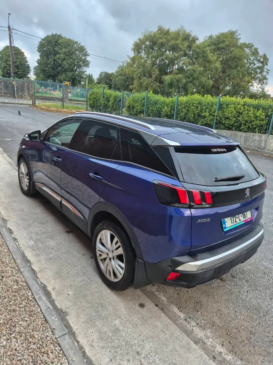 Peugeot 3008 Allure 1.2 Pure Tech - Image 4