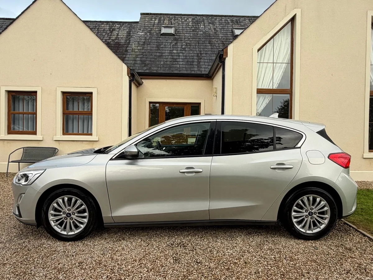 2019 ford focus 1.0 Ecoboost Titanium - Image 6